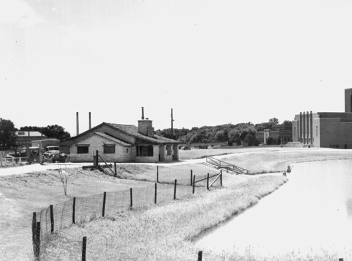 Lagoon Shelter House in 1940 CROPPED